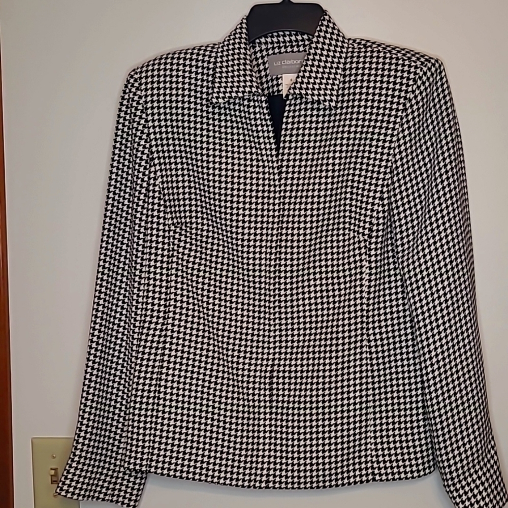 Liz Claiborne houndstooth black & white jacket 6